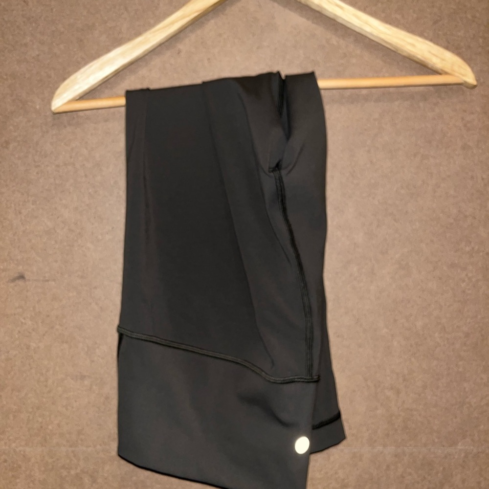 Lululemon size 12